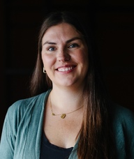 Book an Appointment with Sara Kronberg for Physical Therapy