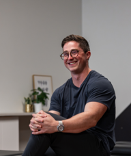 Book an Appointment with Nik Forest for Physiotherapy