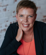 Book an Appointment with Andrea Thomson for Physiotherapy