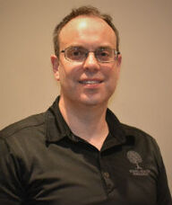 Book an Appointment with Dr. Darren Burry for Chiropractic