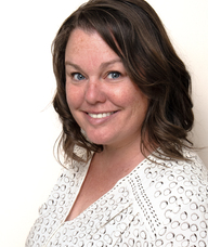 Book an Appointment with Adria Lipsett for Free 20 Minute Consultation