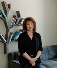 Book an Appointment with Cindy Hall for Counselling Therapist