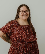 Book an Appointment with Evelyn Mosher-Sabine for Social Work