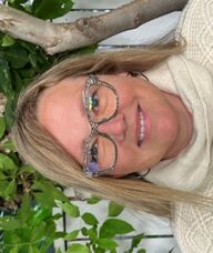 Book an Appointment with Sara Cronin for Counselling