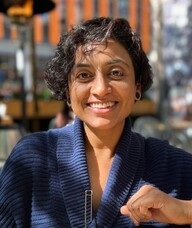 Book an Appointment with Shanthi Bala for Complimentary Phone Consultation