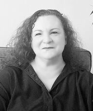 Book an Appointment with Tracy Broadbent for Acupuncture