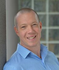 Book an Appointment with Dr. Leif Sigurdson for Chiropractic