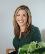 Book an Appointment with Lyndsay Wright at St. Albert