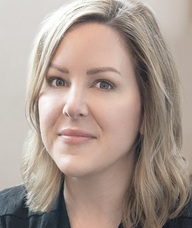 Book an Appointment with Hali Sitarz for Consultations